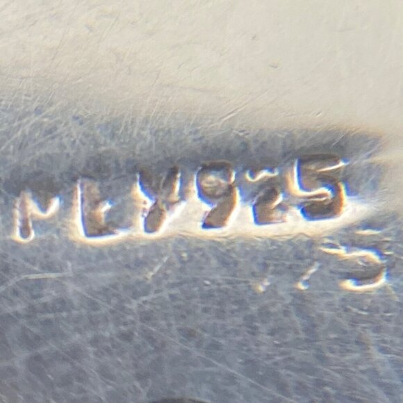 VTG Sterling Silver 925 Mexico Heavy Oval Bezel Set Black Onyx Clip On Earrings - Picture 8 of 15